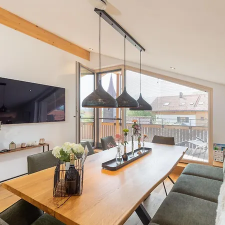 Chiemgauloft Am Chiemsee Apartamento *